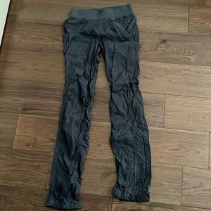 Lululemon size 4 track pants